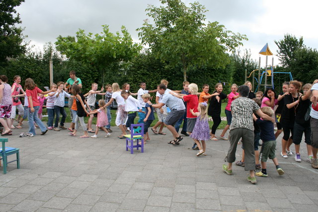 gal/2009/2009 Basisschule in Ellemeet  Zeeland 18.07/2009 Urlaub OnsBuiten 17.07.-07.08. 050.jpg